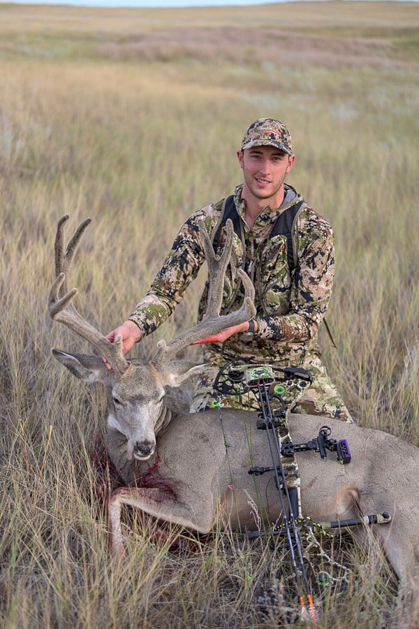 Copy of Copy of 18-archeryMuleDeer (1)